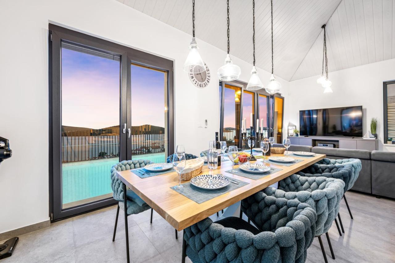 The Tinel Villa Zaboric Ngoại thất bức ảnh